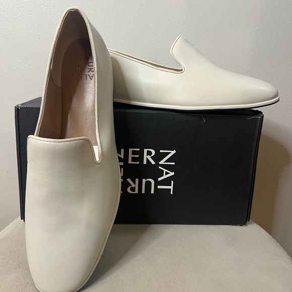 Naturalizer Effortless Satin Pearl Cream Leather Women's Loafers Comfort 12 WIDE - Picture 5 of 16